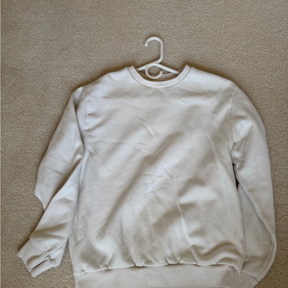 Forever 21 Men’s White Crewneck Sweatshirt